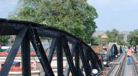 Kanchanaburi Instagram Day Tour: Death Railway and River Kwai Bridge by AK Travel