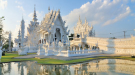Black House, White Temple, and Blue Temple Trip by Oriental Holiday