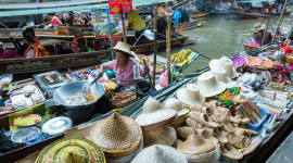 Damnoen Saduak Floating Market & Chatuchak Weekend Market Half Day Trip