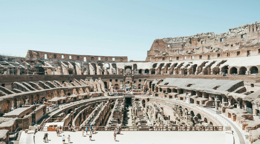 8 Days in-depth tour of Italy and Switzerland