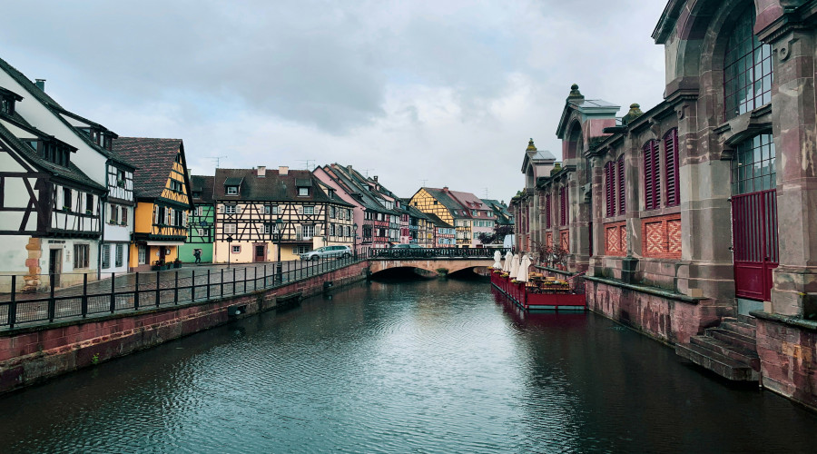 9 Days Tour of France, Italy and Switzerland - Starting from Paris and ending in Rome (Jungfrau)