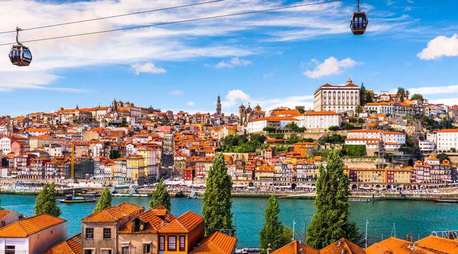 Douro Discoverer from Porto