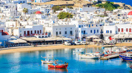 Greek Isles: Santorini, Athen & FlorencefromIstanbul, Turkey