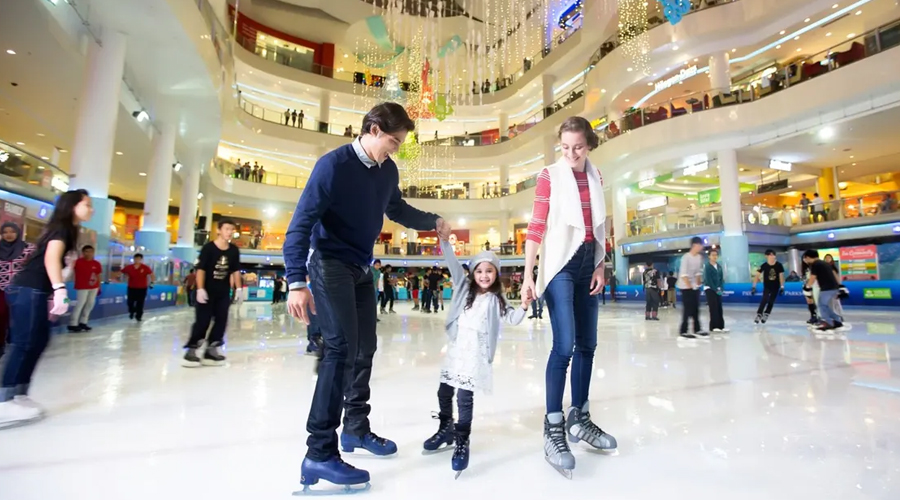 Sunway Pyramid Ice Skating Experience in Kuala Lumpur